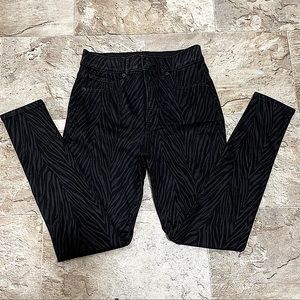 High Waisted Zebra Print Skinny Jeans Sz 6 R